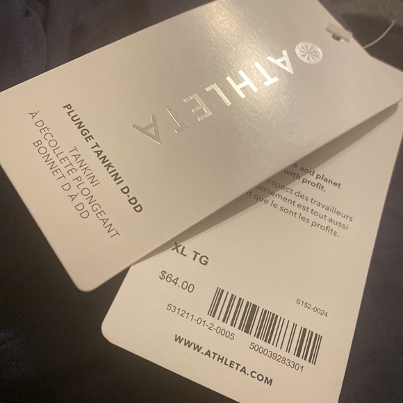 💙 Athleta Plunge Tankini Top D-DD // Dress Blue - Picture 6 of 8